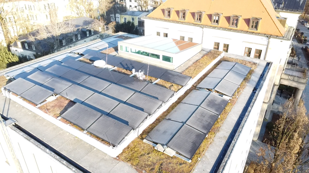 Cavallerieperspektive von einer Pfaffenhofener Solarinstallation